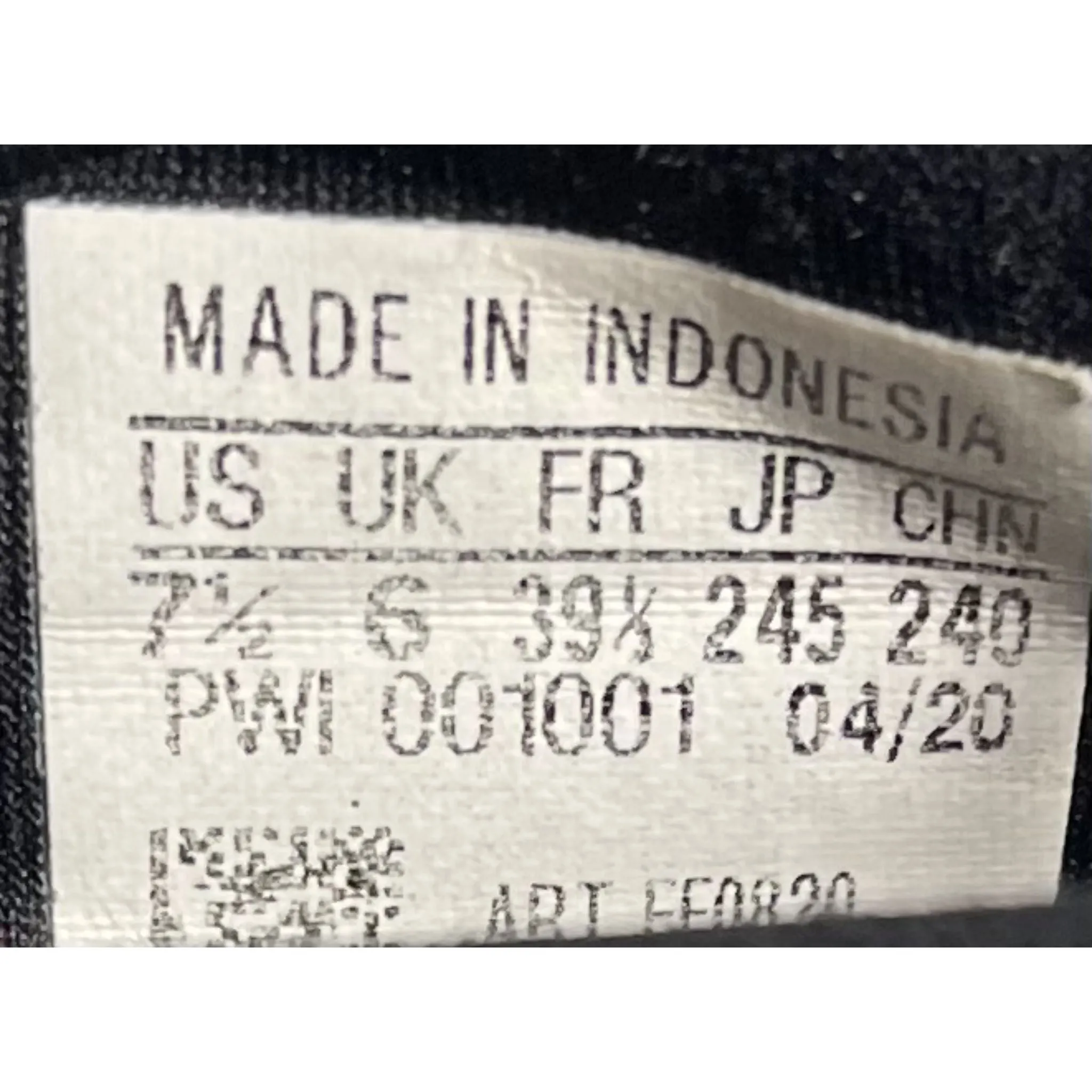 Adiwear Running Shoes Premium Plus
