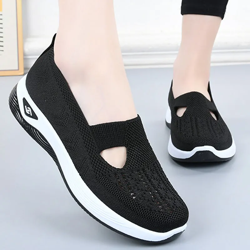 Anti-Slip Hollow Breathable Lightweight And Comfortable Shoes