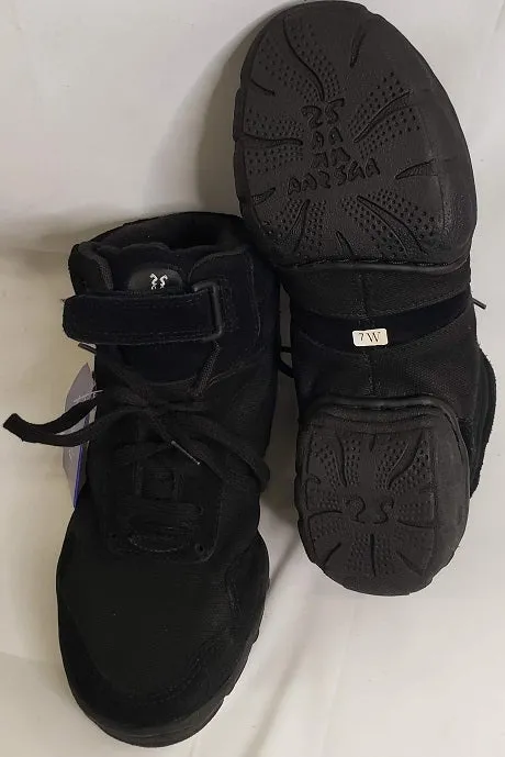 Boomerang -- Hi Top Split Sole Dancesneaker -- Black
