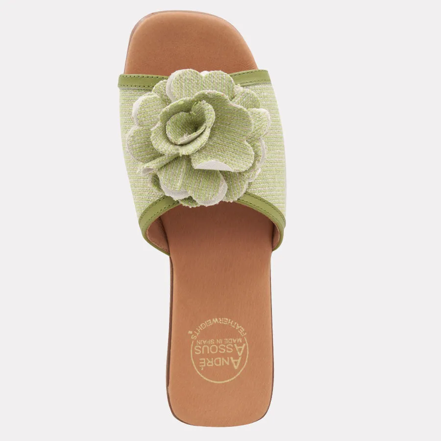 Kiky Featherweights™ Sandal