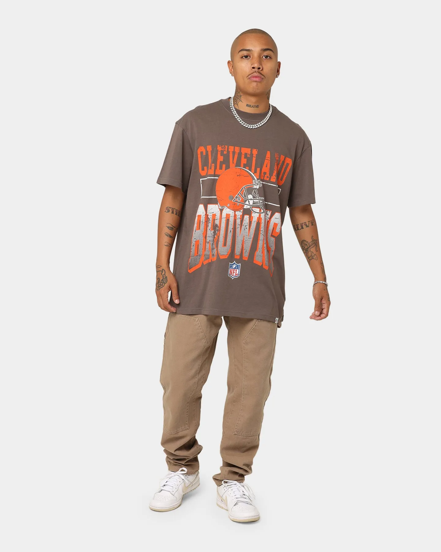 Majestic Athletic Cleveland Browns Vintage Sports Graphic T-ShirtFaded Brown