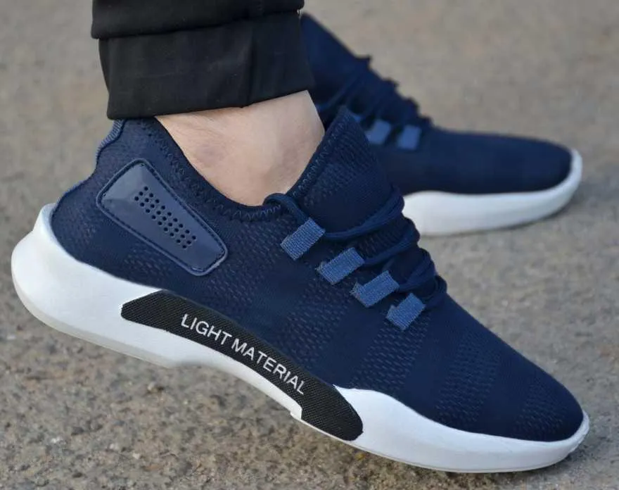 Men sneakers casual shoes running shoes.