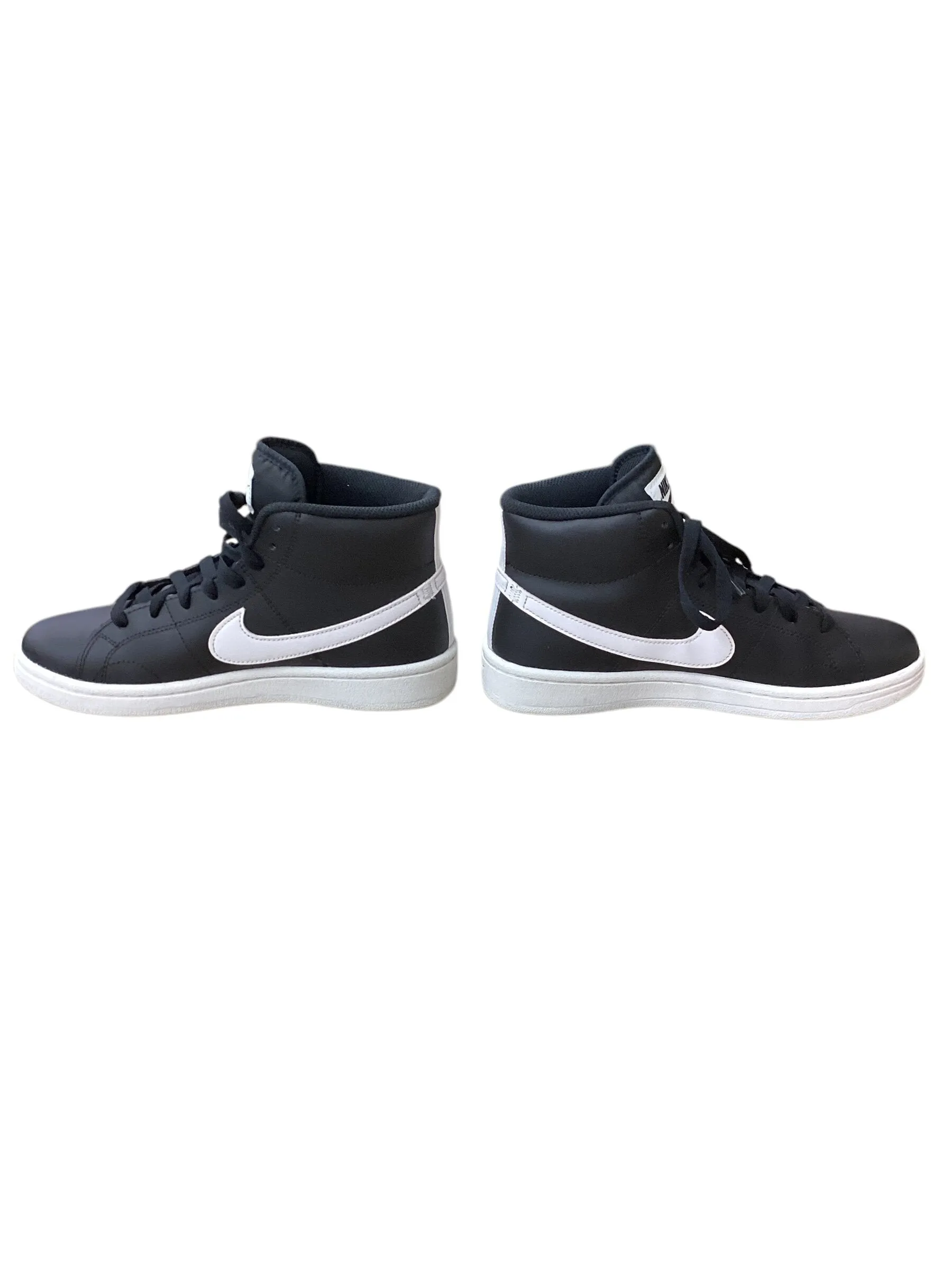 Shoes Athletic By Nike  Size: 7.5