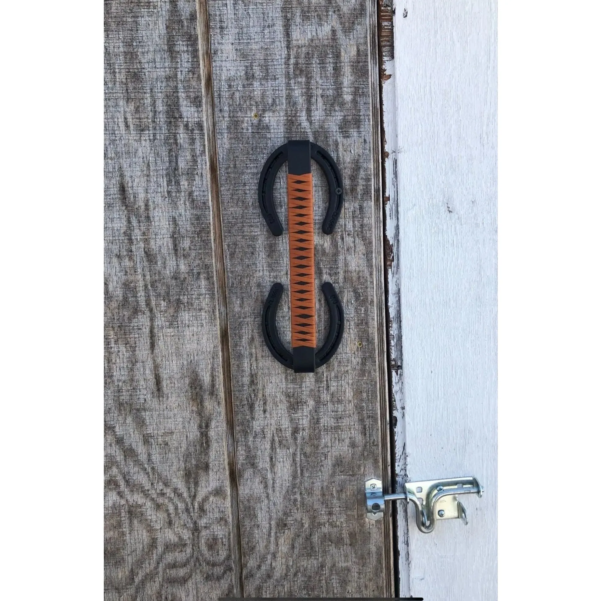 The Bermuda Handle