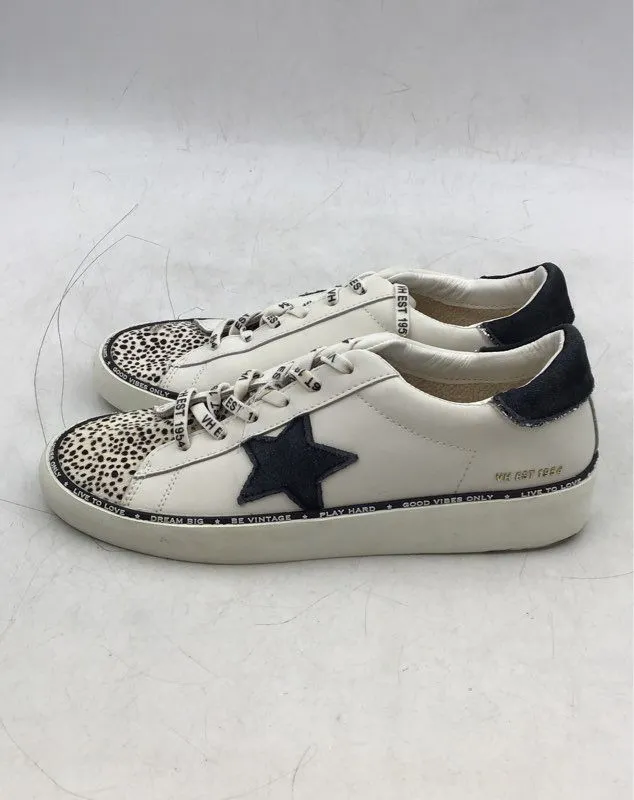 Vintage Havana Women's White Cheetah Print Athletic Shoes - Size 10