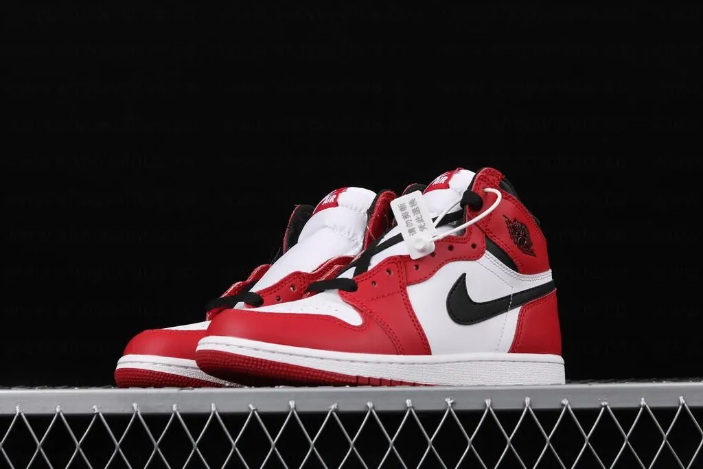 WMNS Air Jordan 1 AJ1 High - Chicago