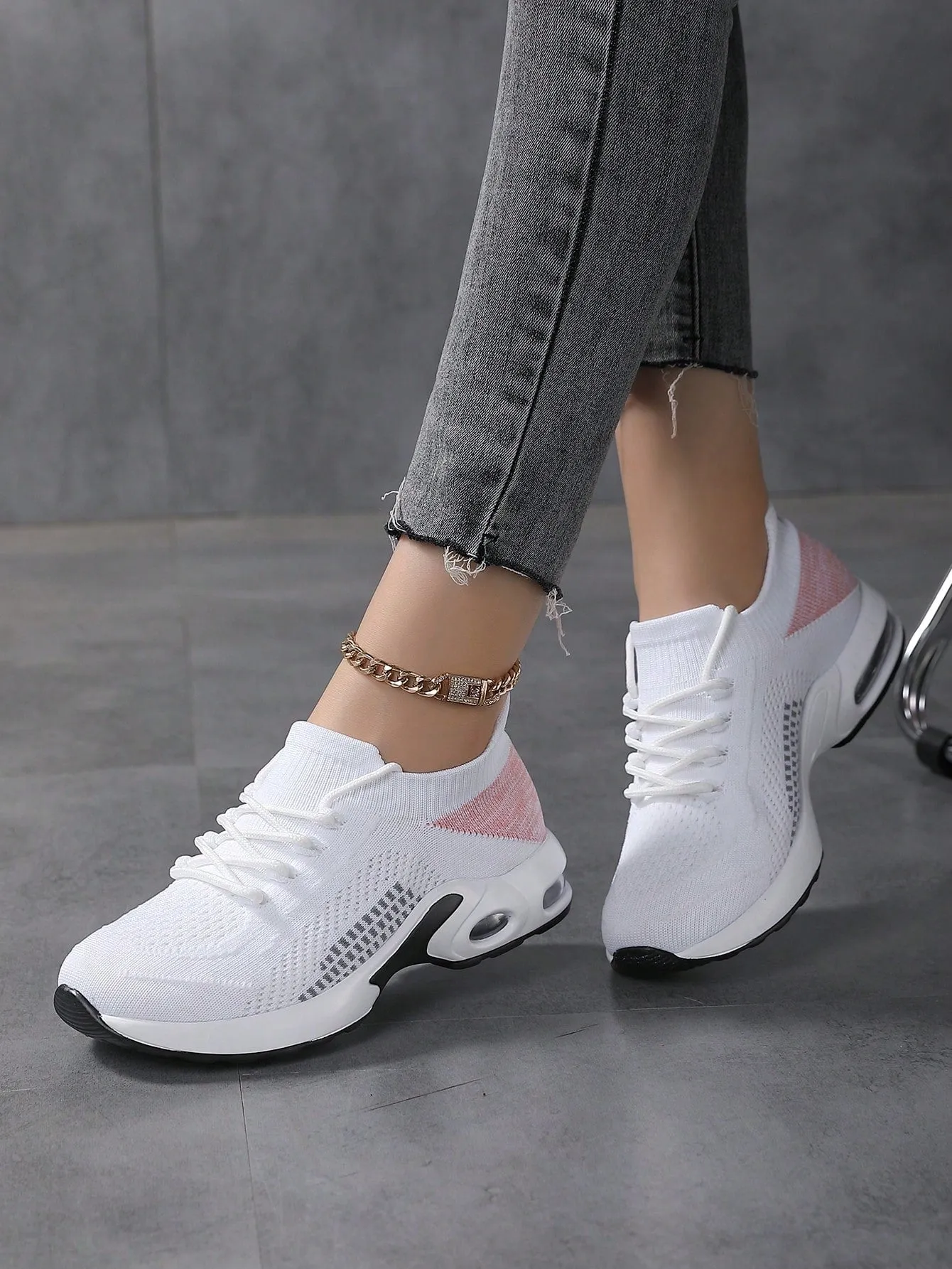 Women's Fashionable Versatile And Comfortable Athletic Shoes
