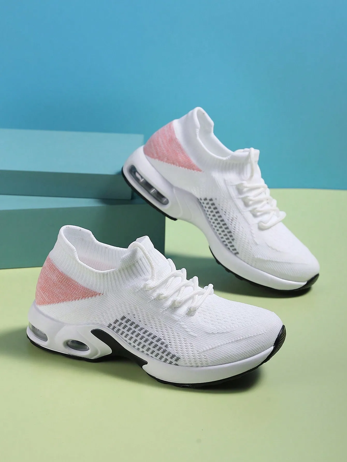 Women's Fashionable Versatile And Comfortable Athletic Shoes